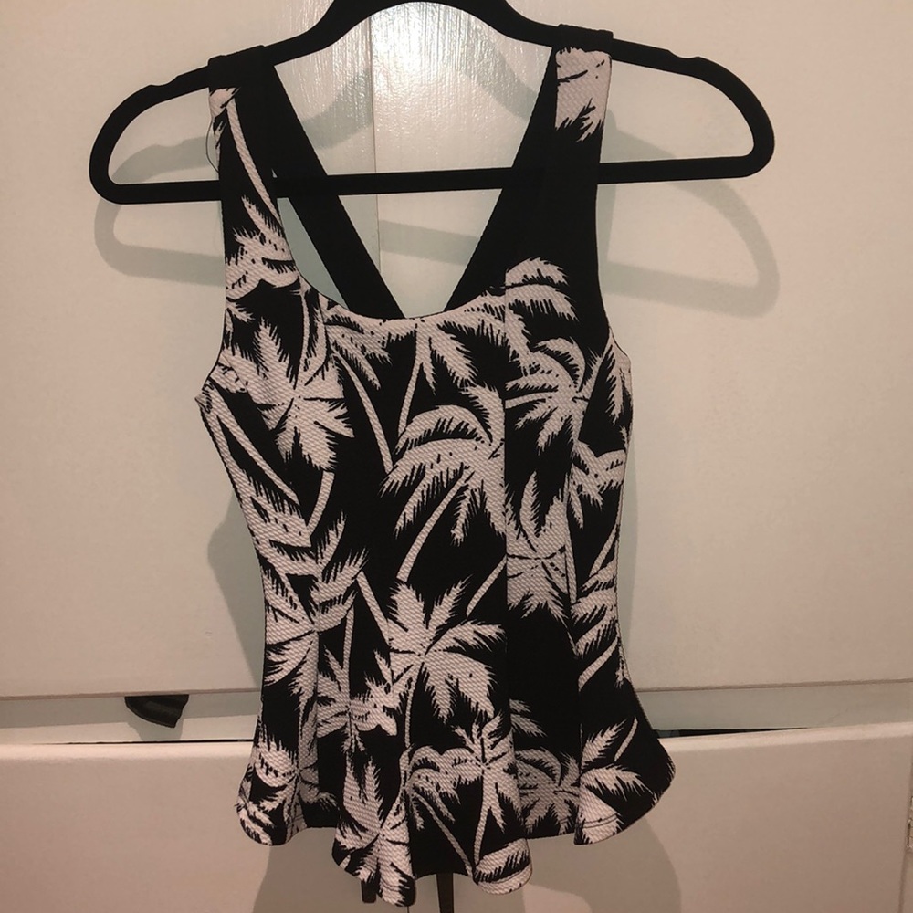 Black and white tropic peplum top